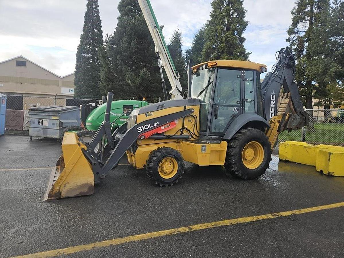 Used 2020 DEERE 310L EP