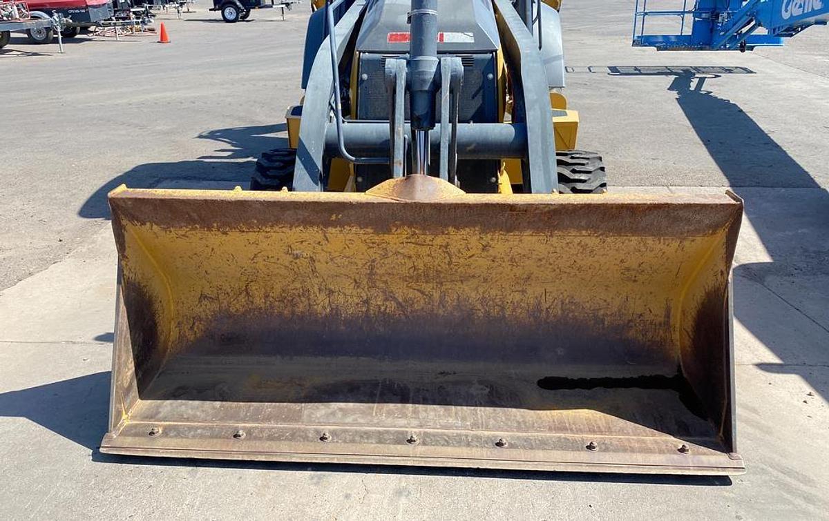 Used 2019 DEERE 310L EP