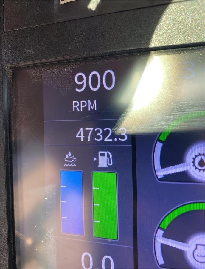 Used 2019 DEERE 624L