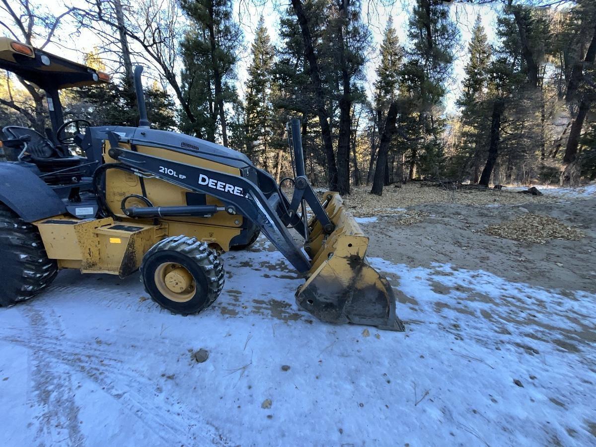 Used 2019 DEERE 210LEP