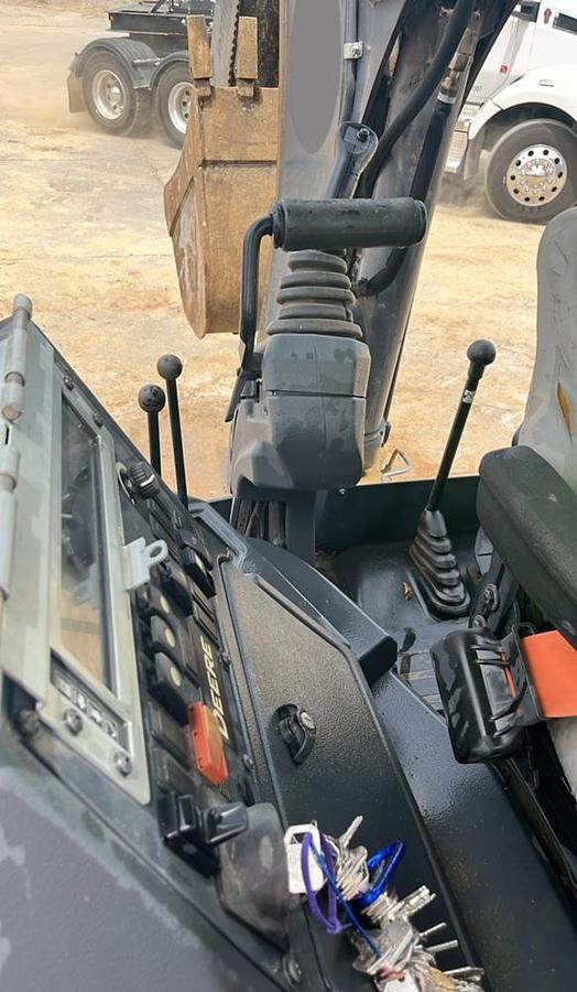 Used 2019 DEERE 310L EP