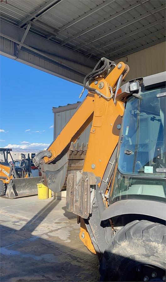 Used 2018 CASE 580SN