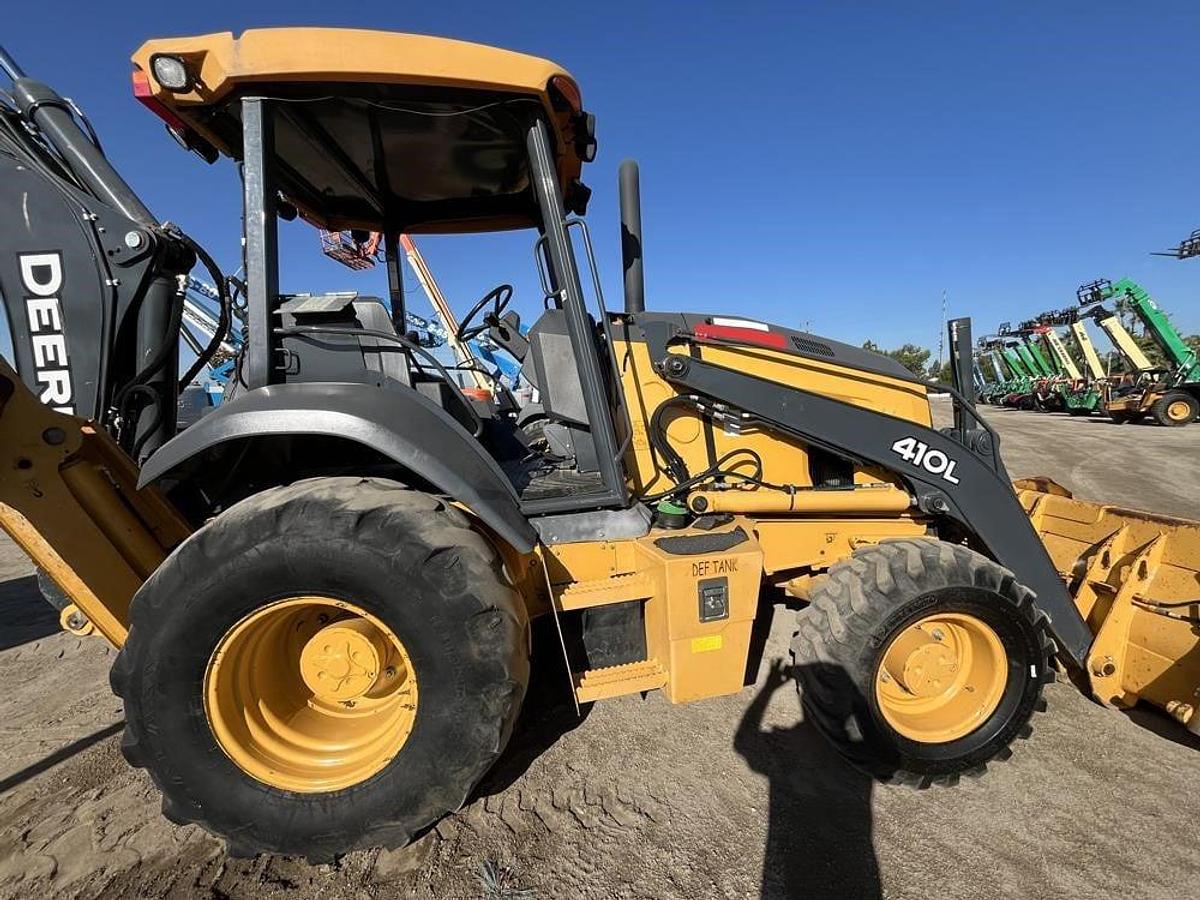Used 2018 DEERE 410L