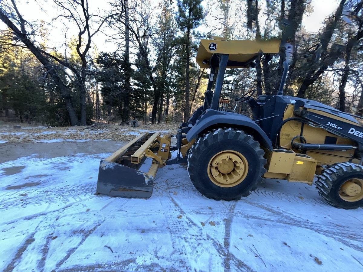 Used 2019 DEERE 210LEP
