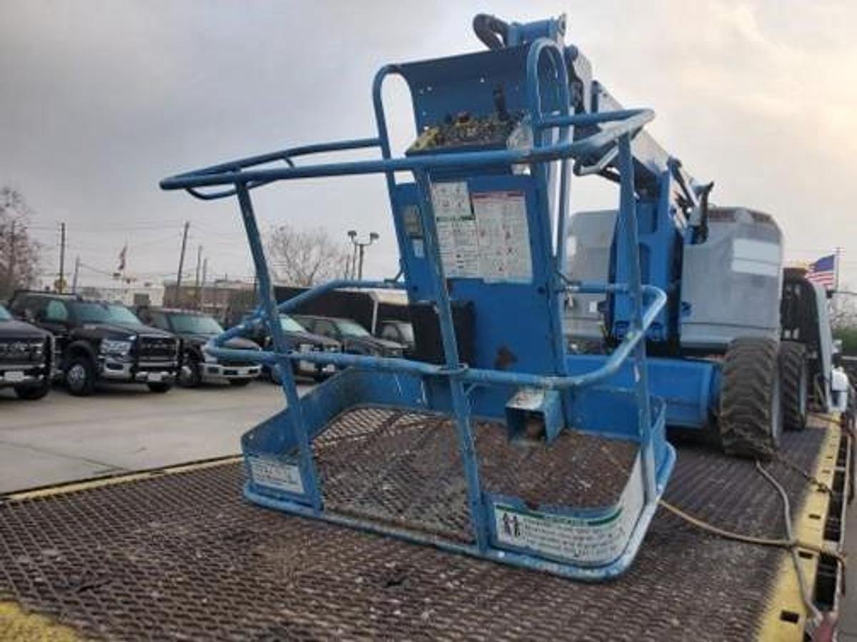 Used 2014 GENIE Z34/22IC