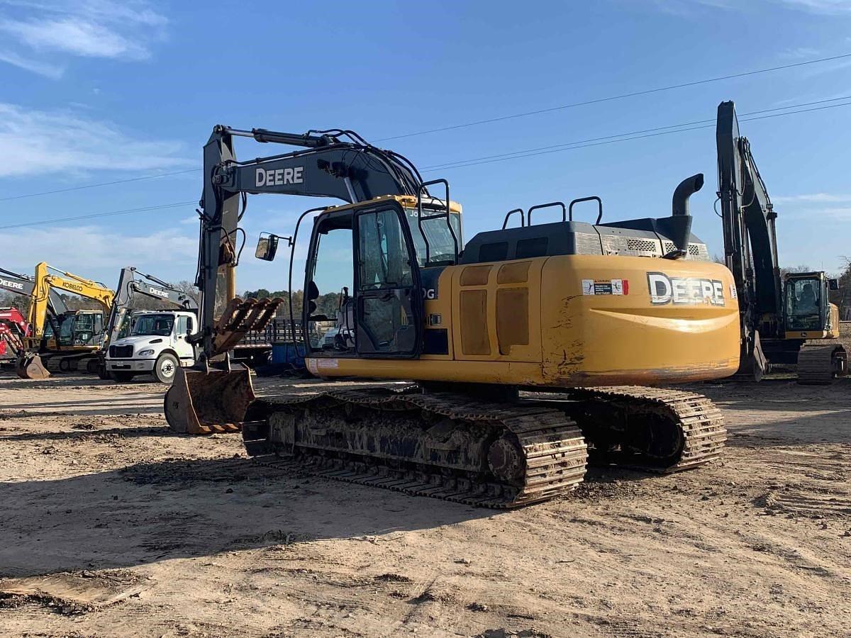 Used 2018 DEERE 210G LC