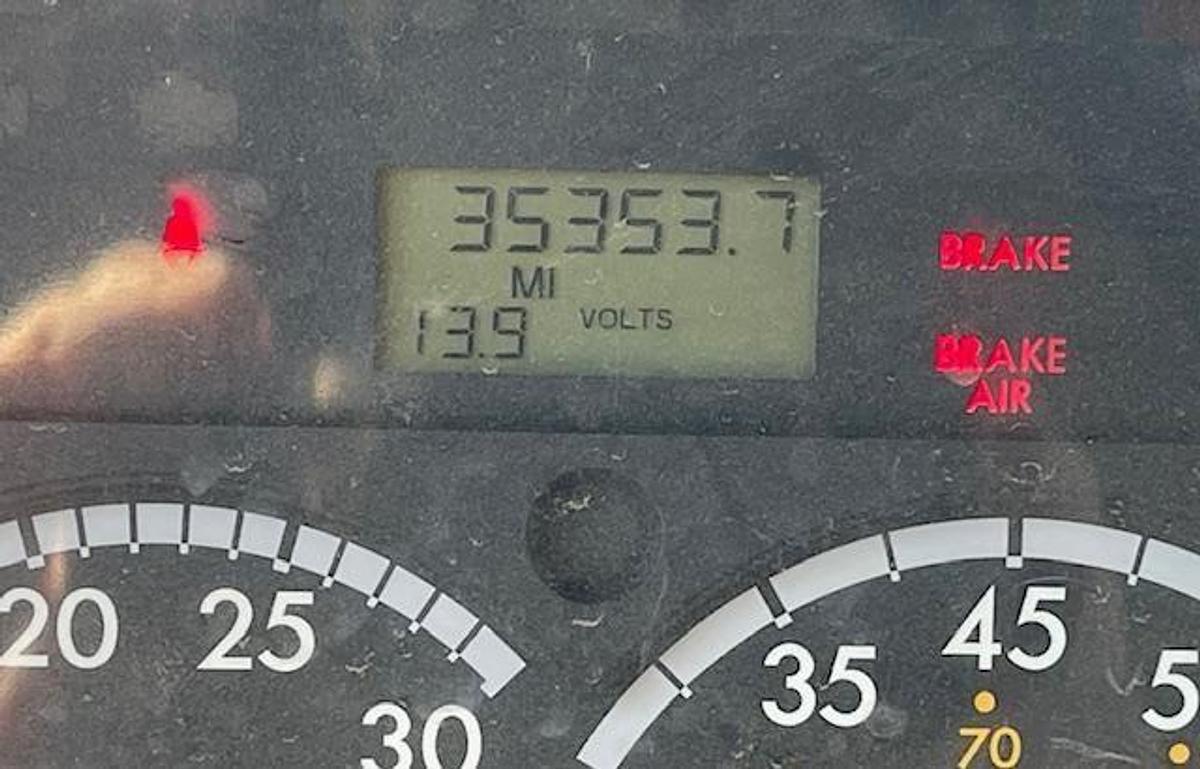 Used 2015 ELLIOTT H110 MOUNTED ON 2015 FREIGHTLINER 108SD