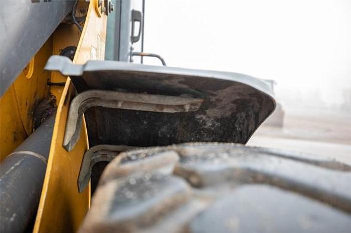Used 2017 DEERE 544K