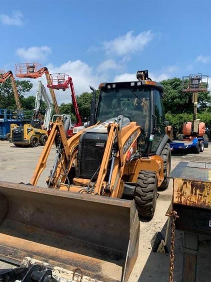 Used 2017 CASE 580SN