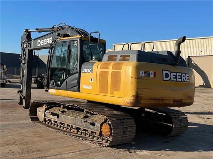Used 2018 Deere 210G LC