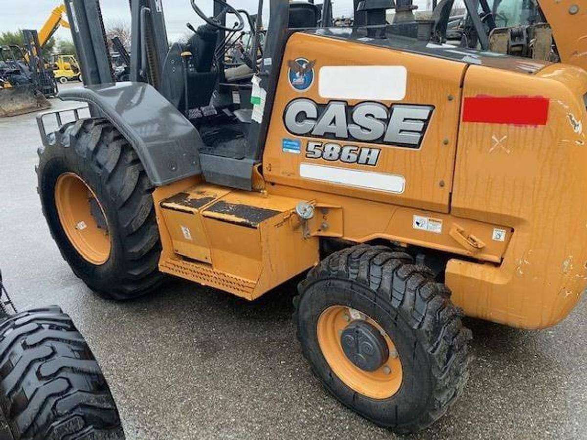 Used 2016 CASE 586H