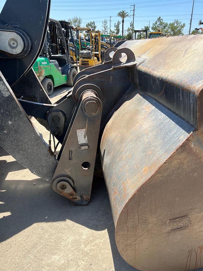 Used 2013 DEERE 644K