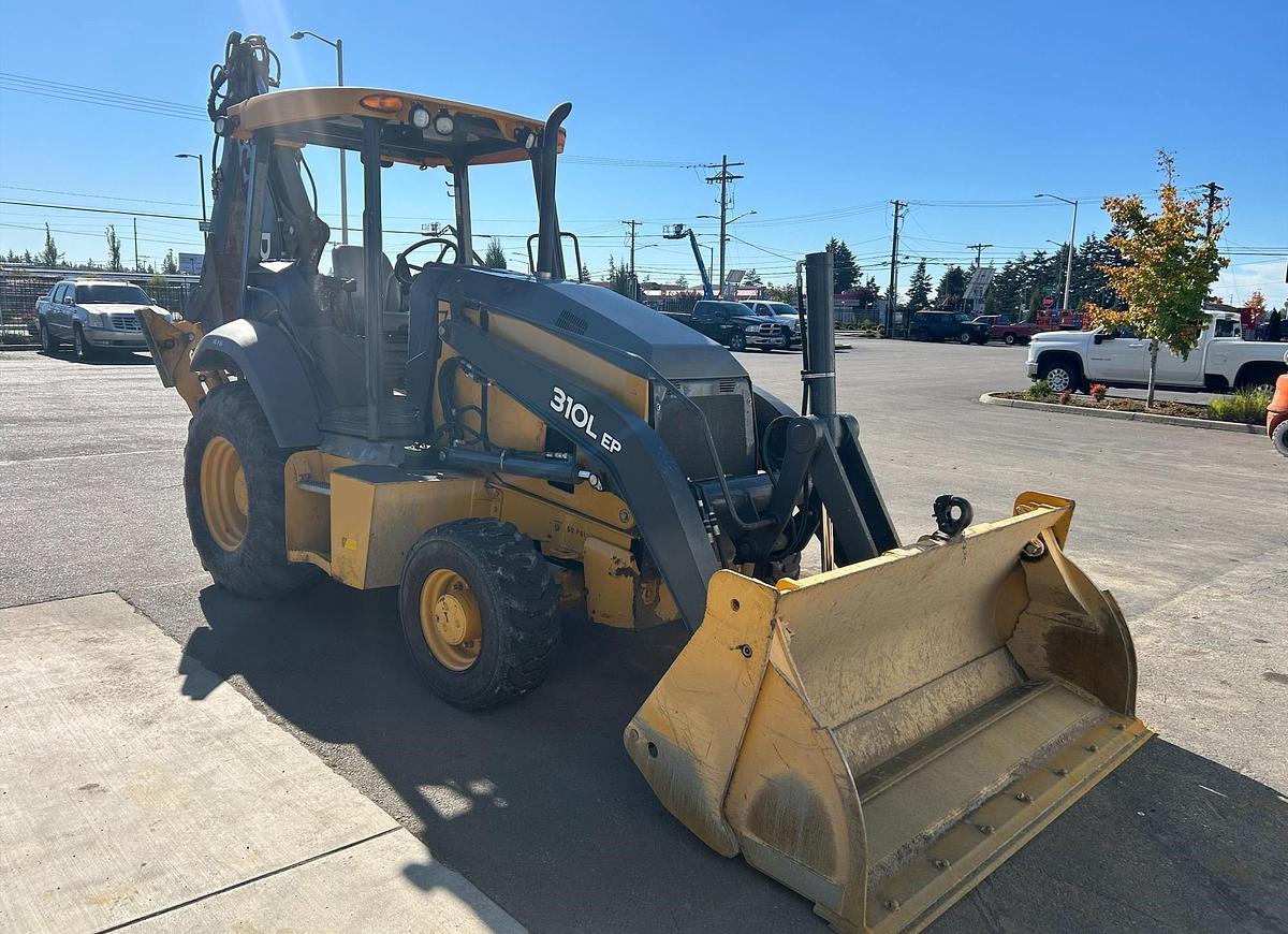 Used 2019 DEERE 310L EP