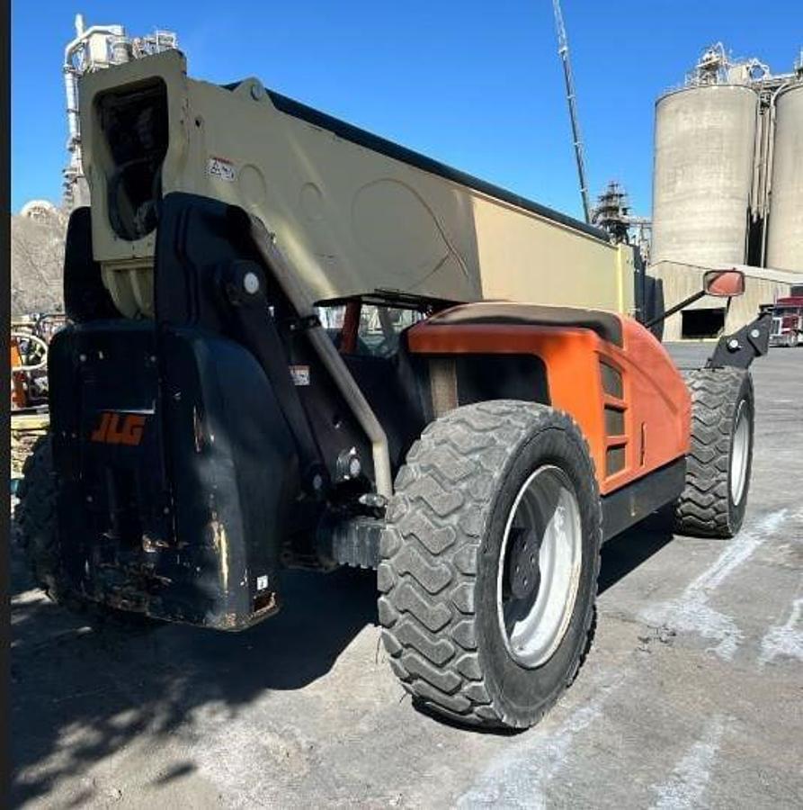 Used 2017 JLG 1255