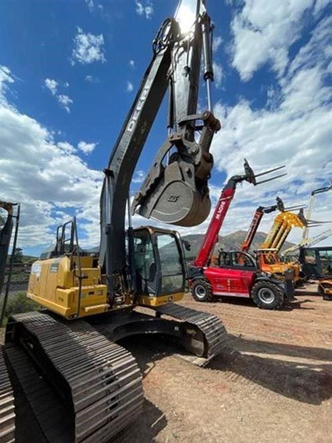 Used 2018 DEERE 210G