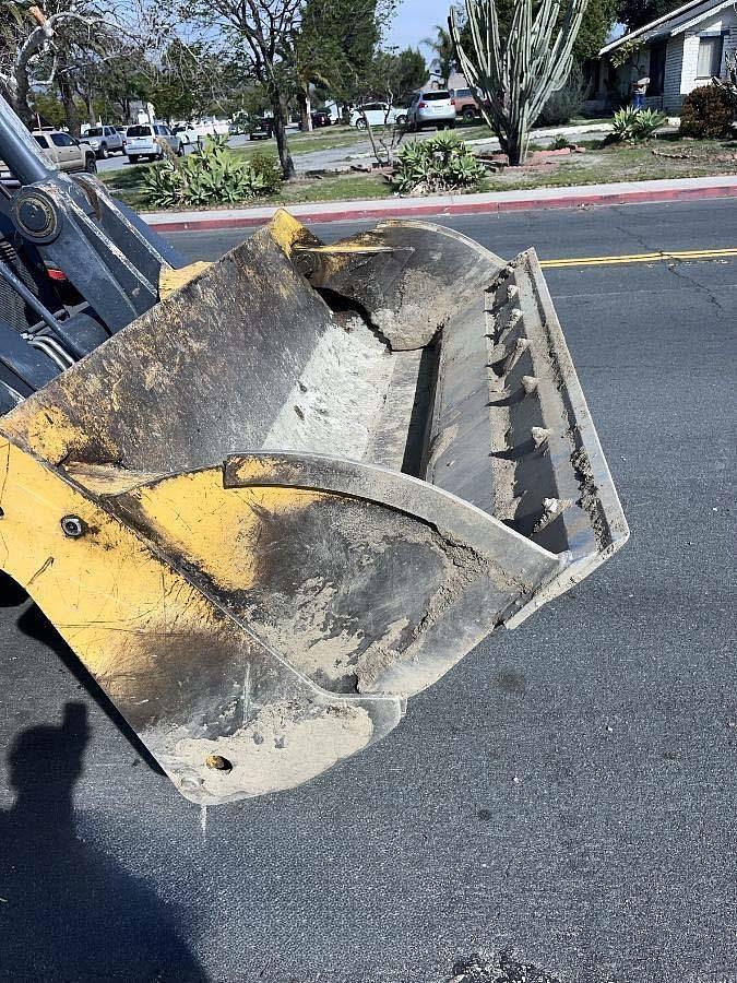 Used 2019 DEERE 210LEP