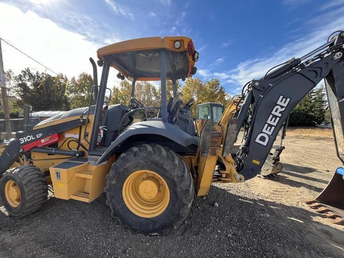Used 2019 DEERE 310L EP