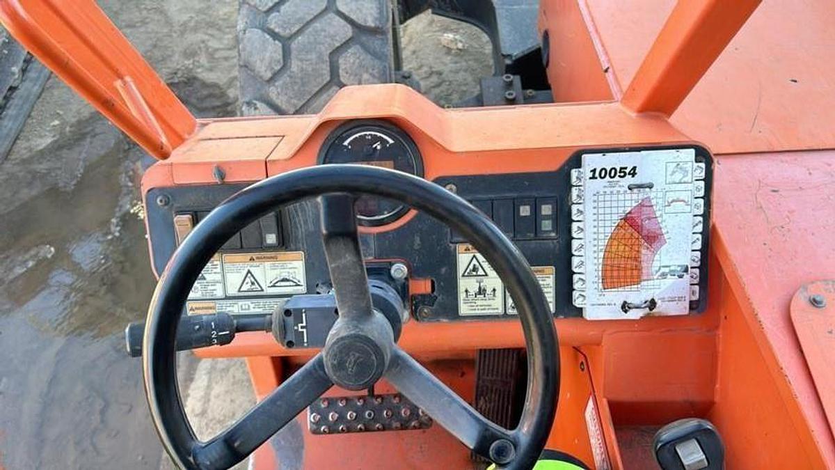 Used 2016 SKY TRAK 10054