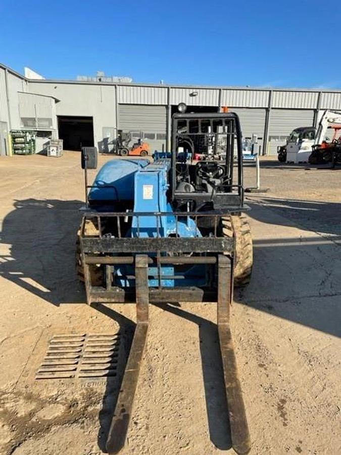 Used 2015 GENIE GTH5519