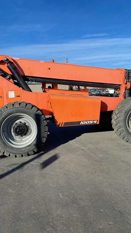 Used 2017 SKY TRAK 10054