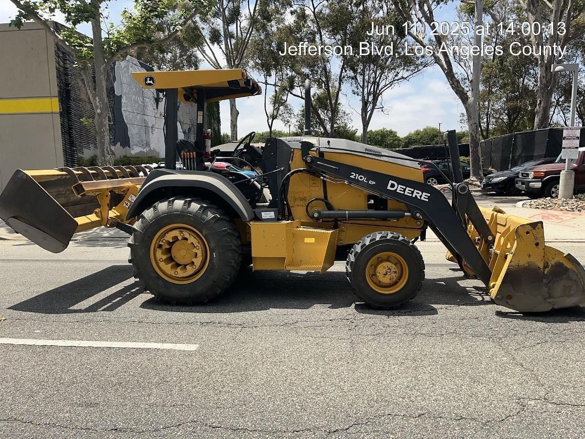 Used 2019 DEERE 210LEP