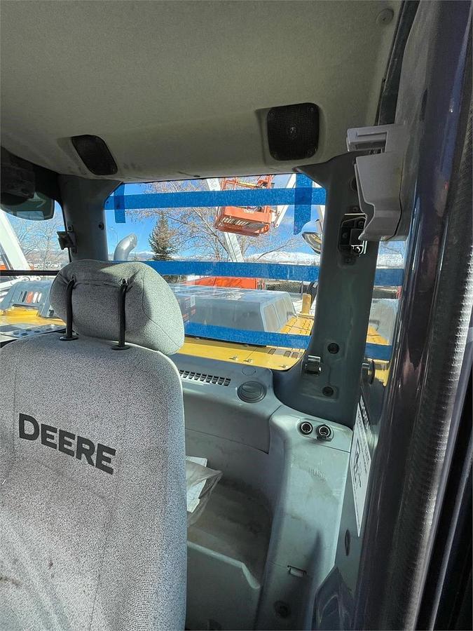 Used 2015 DEERE 180G LC