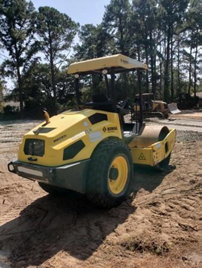 Used 2015 BOMAG BW177D-50