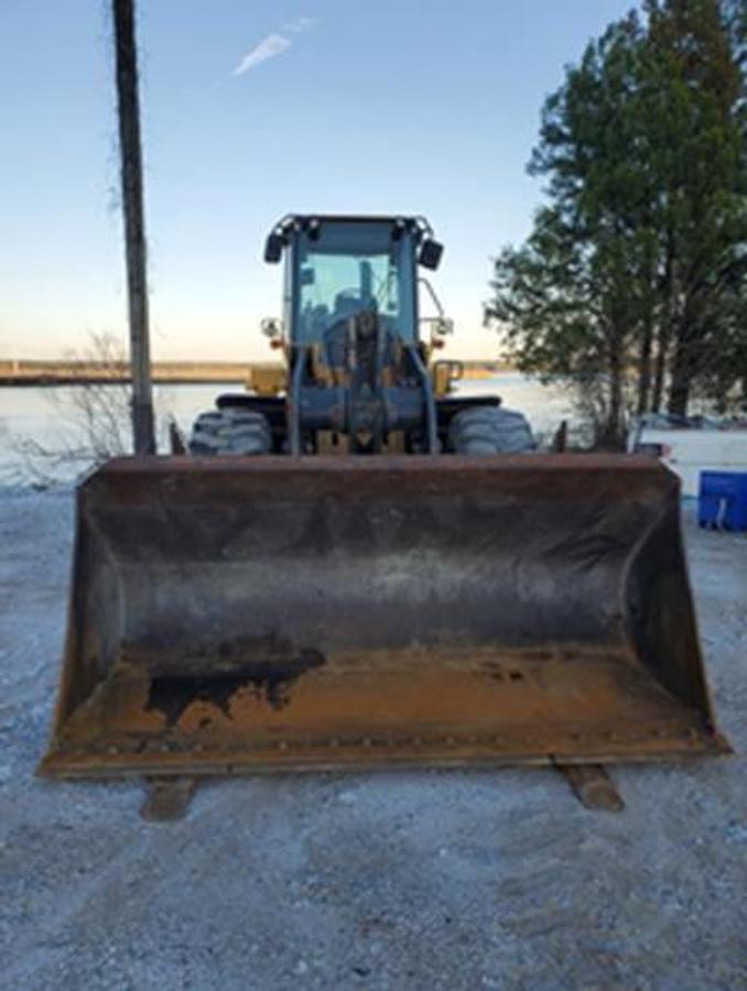 Used 2017 DEERE 644K