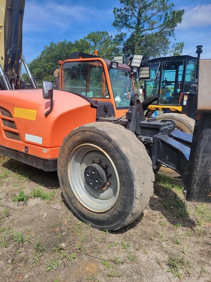 Used 2014 JLG G10-55A