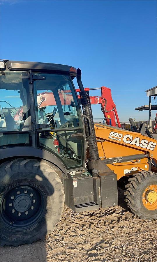 Used 2018 CASE 580SN