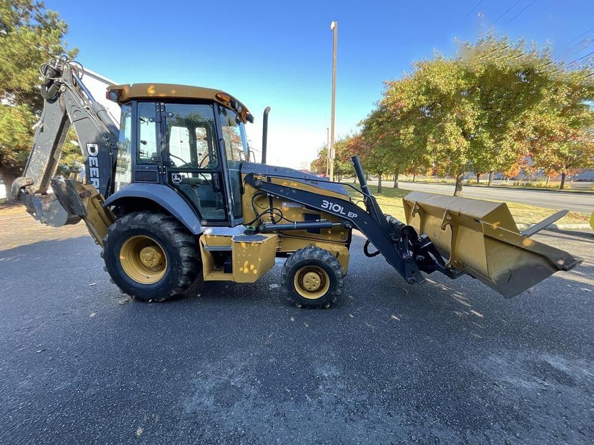 Used 2020 DEERE 310L EP