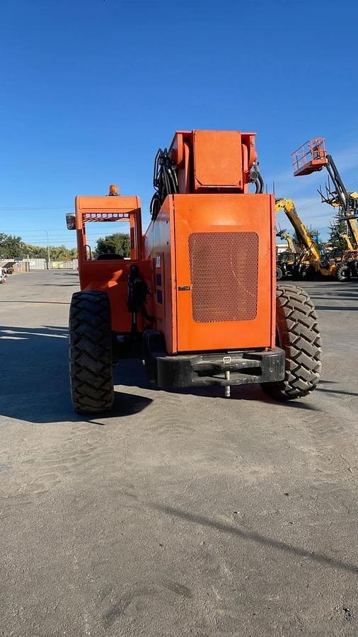 Used 2017 SKY TRAK 10054