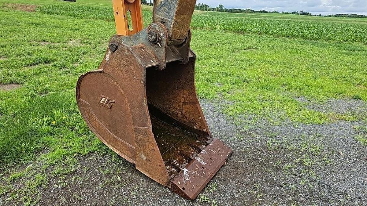 Used 2018 DEERE 210G LC