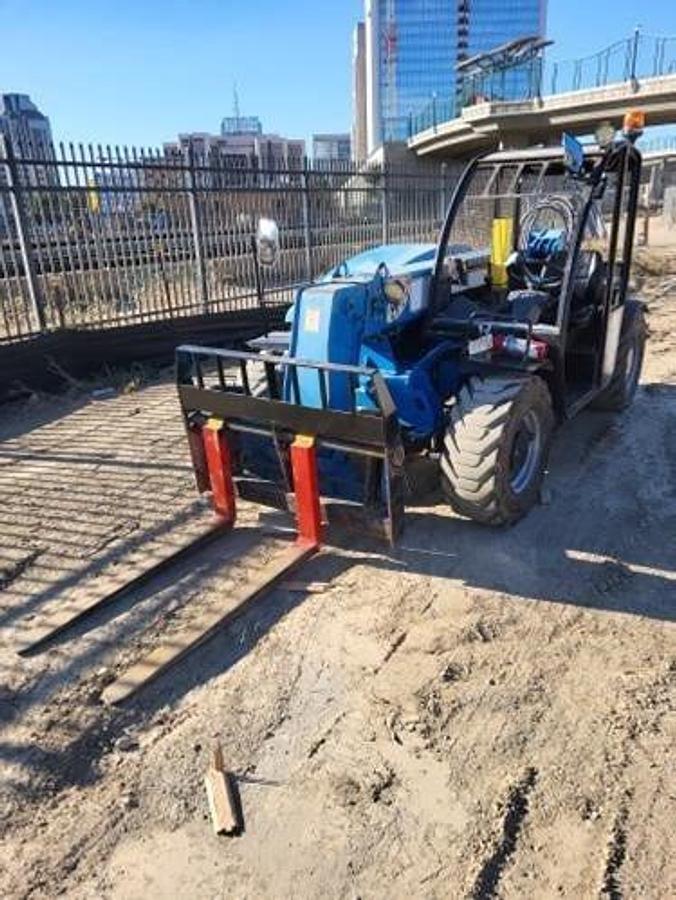 Used 2015 GENIE GTH5519