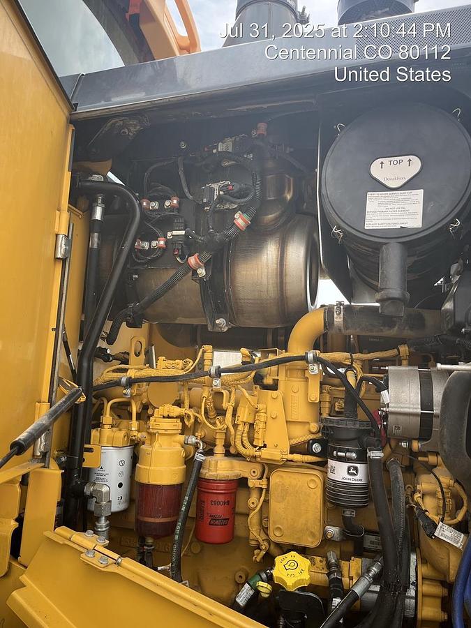 Used 2020 DEERE 624L