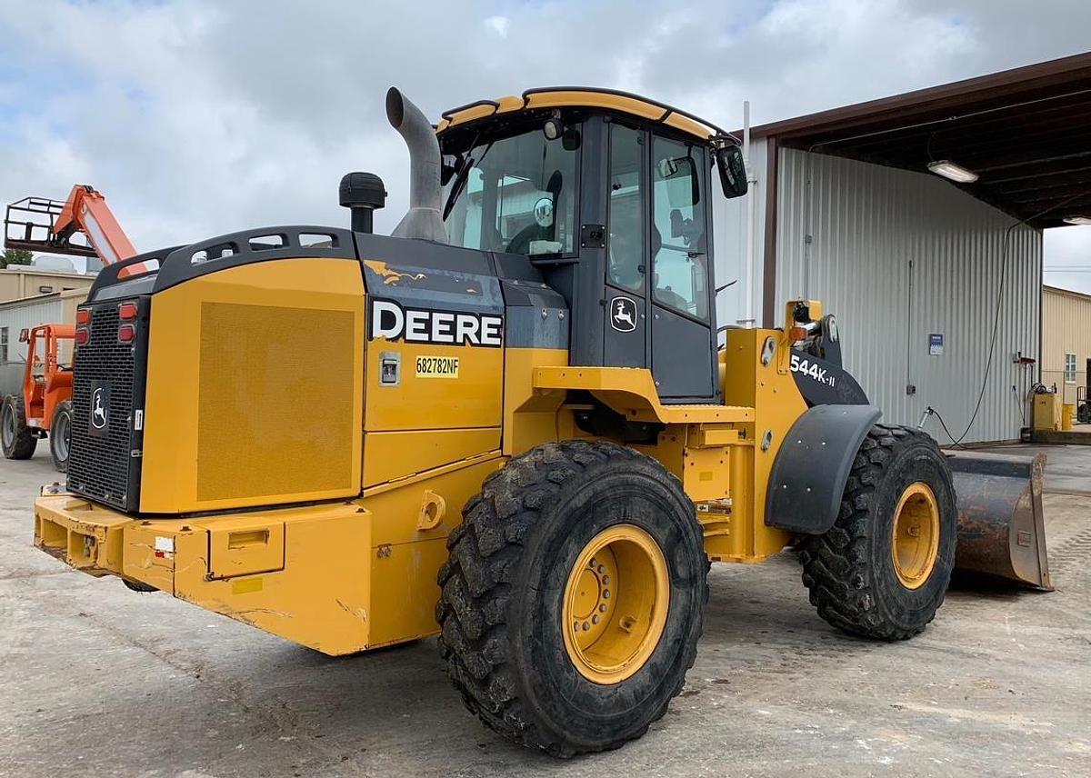 Used 2017 DEERE 544K