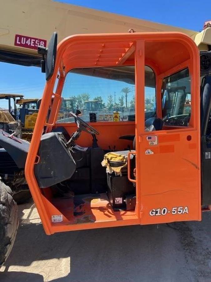 Used 2014 JLG G10-55A