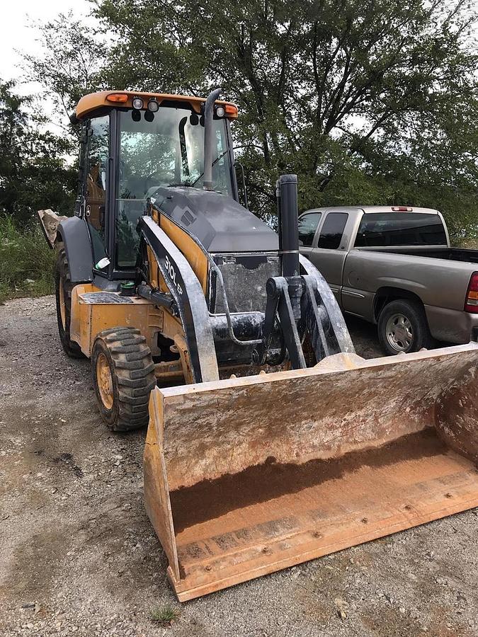 Used 2019 DEERE 310L EP