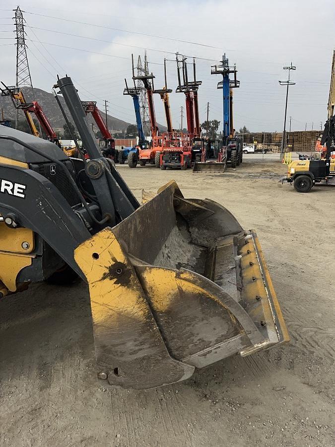 Used 2019 DEERE 210LEP