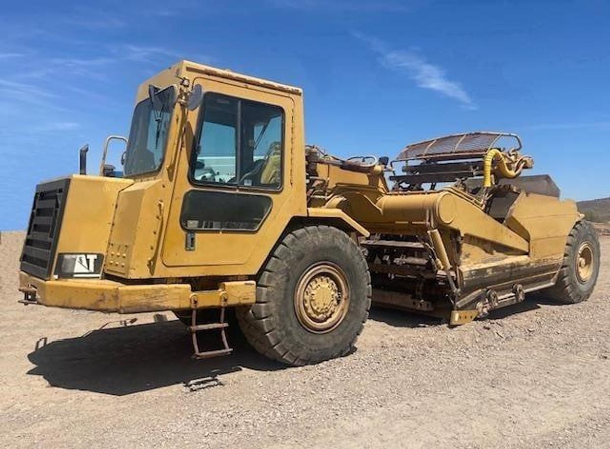 Used 2000 CATERPILLAR 613C