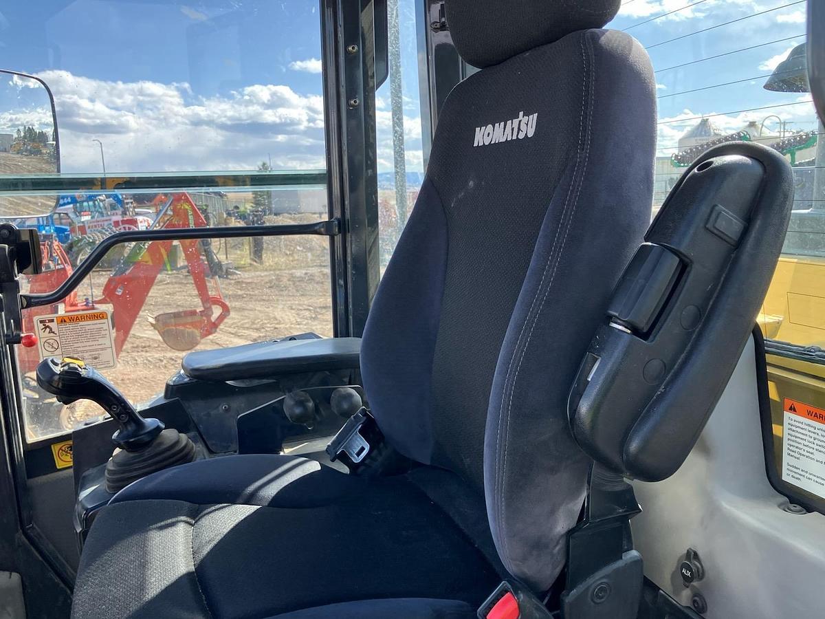 Used 2017 KOMATSU WA270-8