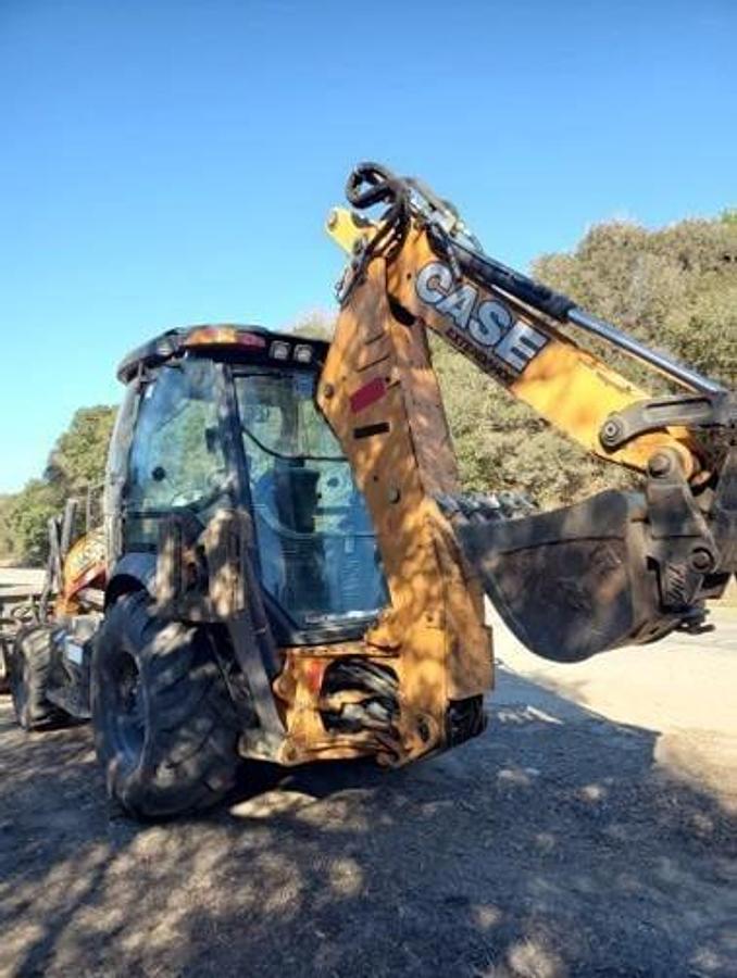 Used 2017 CASE 580N EP