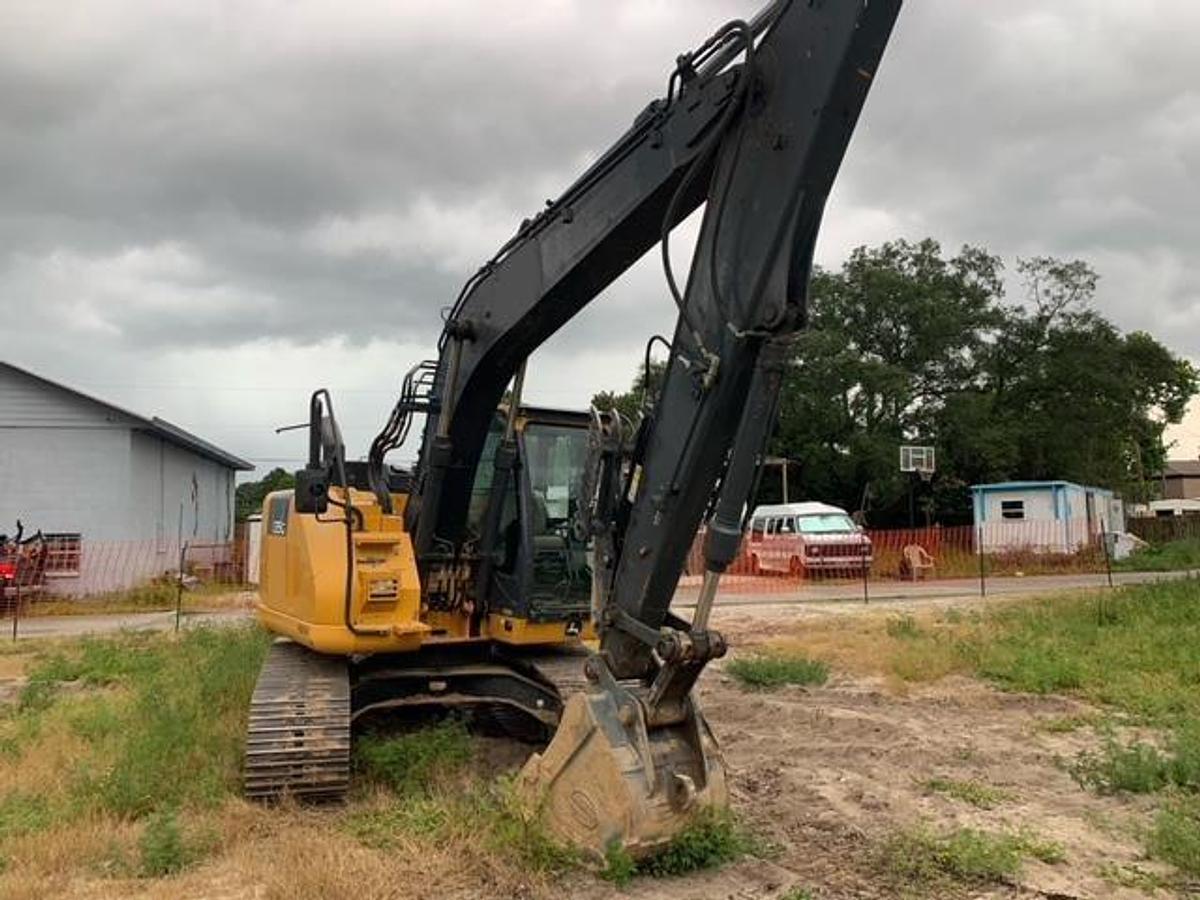 Used 2018 DEERE 135G