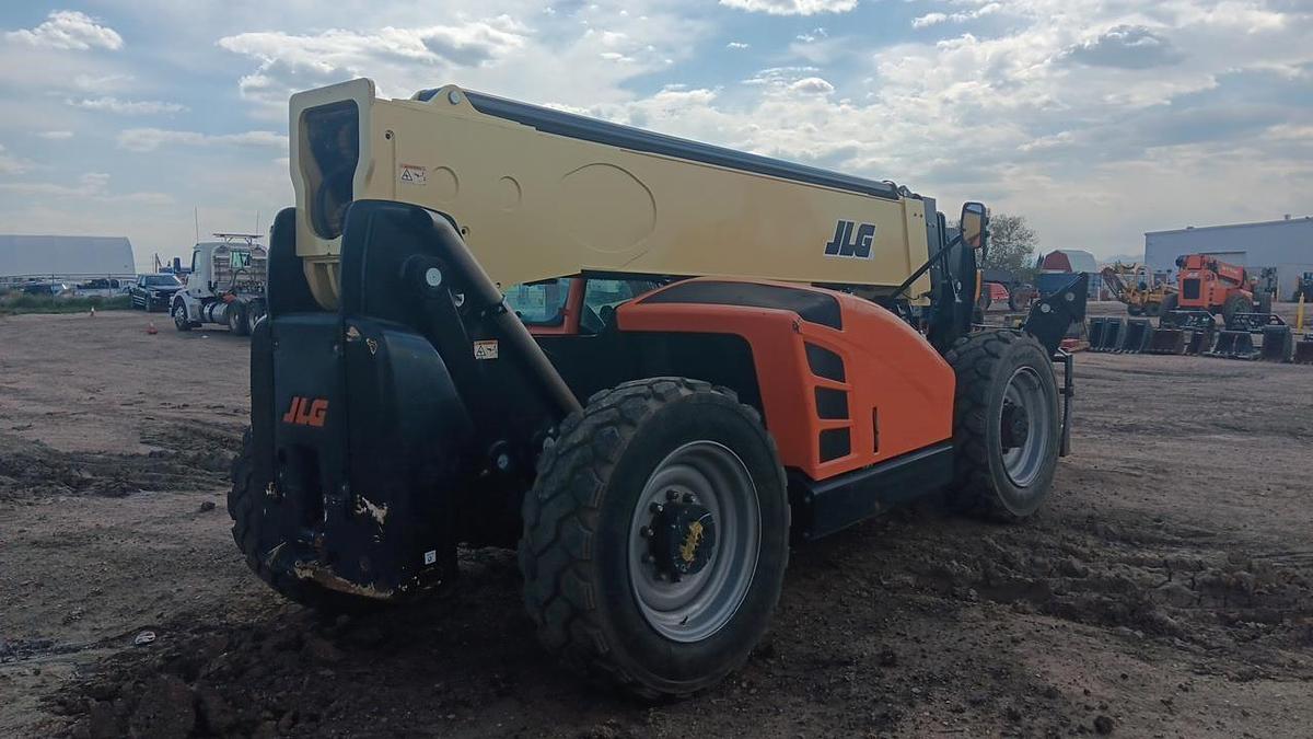 Used 2016 JLG 1255