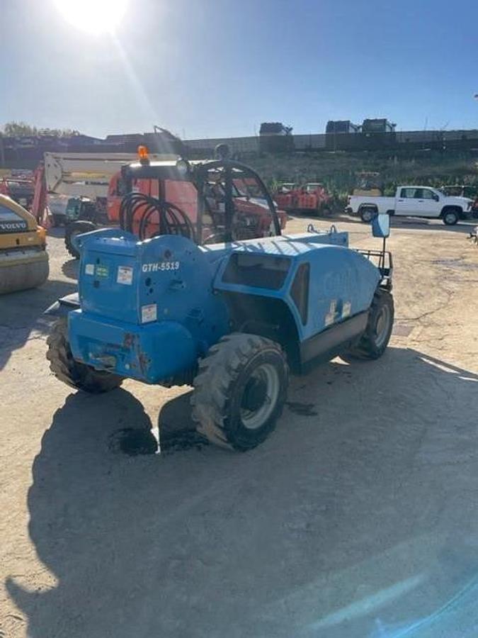 Used 2015 GENIE GTH5519