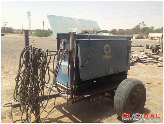 Used Item 0818 : Miller 251 Big Blue Welding Machine
