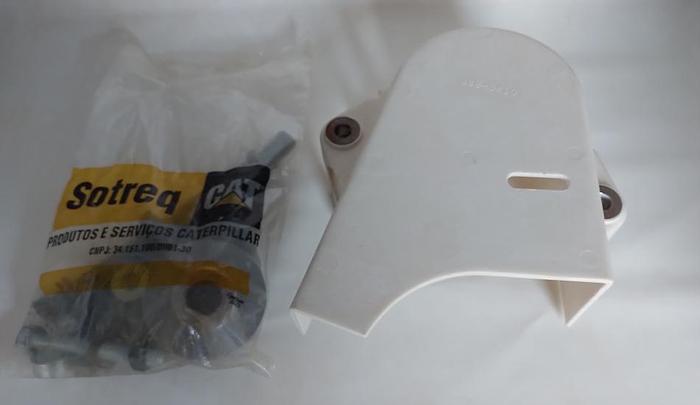Conjunto do Protetor do Alternador Caterpillar 388-3410