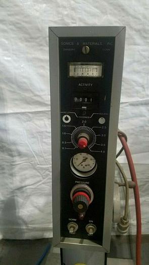 Used Sonics and Materials Ultrasonic Plastic Welder Sonic Welding
