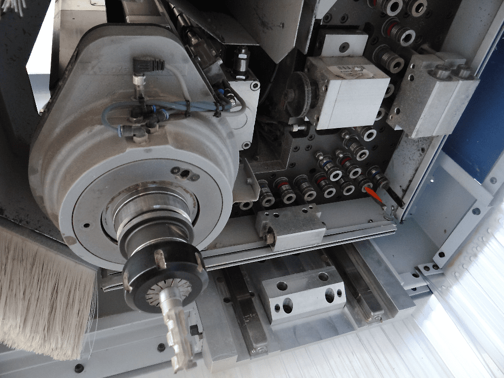 Used Weeke Venture 3 - CNC Machining Center - 2003