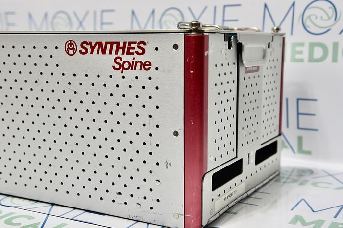 Used SYNTHES 690.031.10A ALIF Spacer System Tray Set